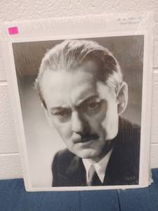 lot 60304 image: Masterpiece Editions 386 Lionel Barrymore