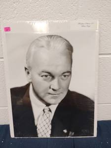 lot 60342 image: Masterpiece Editions 370 William Boyd