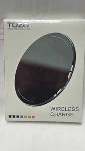 lot 22 image: TOZO W1 Wireless Charging Pad
