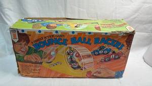 lot 66 image: Vintage 1973 Bounce Ball Racers Family Action Game