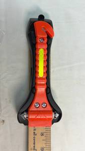 lot 77 image: Emergency Car Safety Hammer with Window Breaker and Seatbelt Cutter