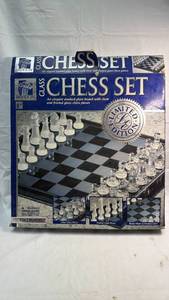 lot 89 image: Glass Chess Set with Smoked Board and Clear Frosted Pieces