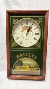 lot 106 image: Baileys Irish Cream Wall Clock