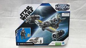 lot 201 image: Star Wars Mission Fleet Mandos N-1 Starfighter with Mandalorian and Grogu Figures (Unopened)