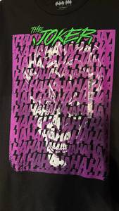 lot 231 image: Batman The Joker Graphic T-Shirt Adult Medium