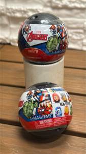 lot 232 image: Marvel Avengers Mashems Series 11 Mystery Capsule 2-Pack