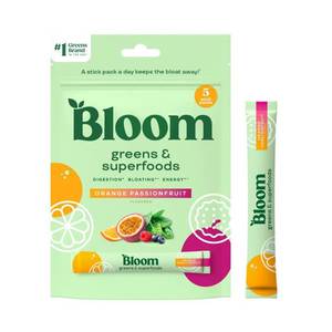 lot 112 image: BLOOM NUTRITION Greens and Superfoods Powder - Orange Passion Fruit - 5ct - Retail $10