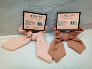 lot 151 image: The Hair Edit Bow Pose Ribbon �� Mauve & Pink set of 2 - Retail $20