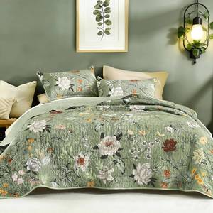 lot 4327 image: $57 Litanika Floral Green Super King Quilt - 3 Pieces 120x120