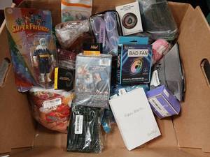 lot 61745 image: Mystery Box