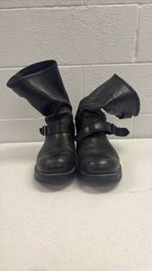 Harley Davidson Black Leather Motorcycle Boots with Buckles (1 Strap Broken) - Retail: $75