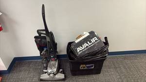 lot 30107 image: Kirby Avalir Vacuum Cleaner with Carpet Shampoo System - Retail $150