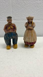 lot 30119 image: Hand Carved Wooden Folk Art Couple Figurines - Retail $25
