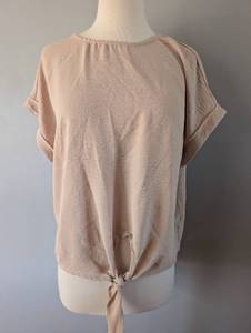 lot 2751 image: SHEIN Beige Tie-Front Short Sleeve Blouse - Size XL