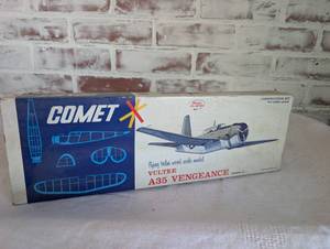 lot 1003 image: Comet Vultee A35 Vengeance Flying Balsa Wood Scale Model Kit