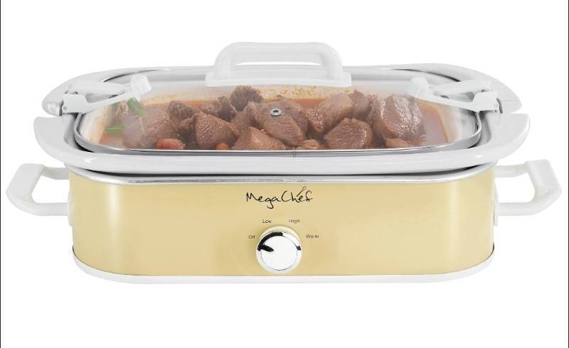 lot 56715 image: MegaChef 3.5qt Casserole Slow Cooker  - Retail $110