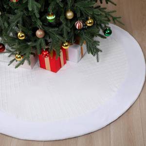 lot 72350 image: 72 Inch Large Christmas Tree Skirt Luxury Ivory White Christmas Tree Skirt with Fur Sides for Farmhouse Xmas Home Winter Holiday Party Decorations