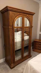 lot 921 image: American Drew solid wood mirrored front armoire 77 x 48 x 22 in