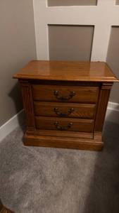 lot 923 image: American Drew 3 drawer nightstand 26 x 28 x 17 in
