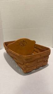 lot 1523 image: Longaberger basket