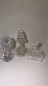 lot 1532 image: Vintage perfume bottles
