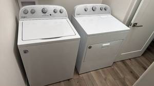 lot 920 image: Whirlpool clean water with affresh washer and accudry dryer 44 x 27 x 26 in ea
