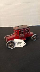 lot 1006 image: A.C.Williams auto bank cast iron