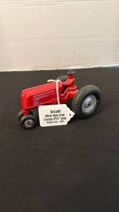 lot 1008 image: Arcade 1923 Oliver row crop tractor