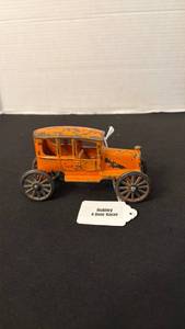 lot 1045 image: Hubley 4 door racer