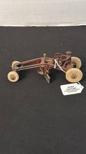 lot 1049 image: Kenton road grader