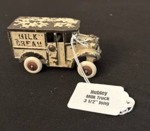 lot 1050 image: Hubley milk truck