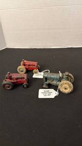 lot 1067 image: Arcade Fordson tractors