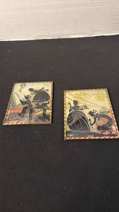 lot 1076 image: Colonial silhouette art prints in curved glass frames 5x4 in