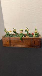 lot 1080 image: Josef Originals elves in wooden drawer