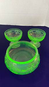 lot 1088 image: Uranium glass cameo jar and pair of sherbet glasses