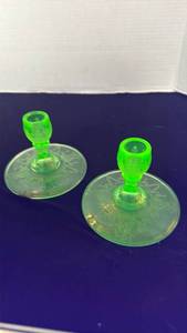lot 1089 image: Uranium glass cameo candle holders