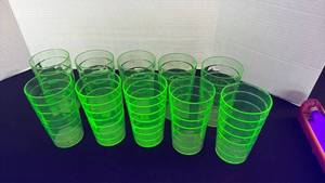 lot 1143 image: Block optic uranium glass drinking glasses (10)