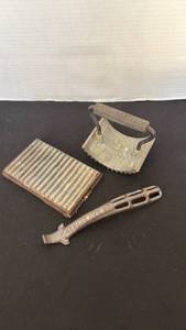 lot 1203 image: Antique Geneva hand fluter 3 pieces