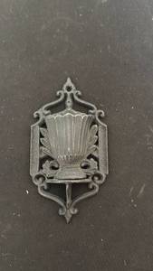 lot 1216 image: Wilton cast iron match holder