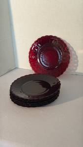 lot 1234 image: Anchor Hocking Royal Ruby Red Bubble dinner plates