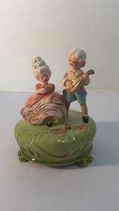 lot 1275 image: Josef Originals 6 inch tall musical Moonlight Sonata