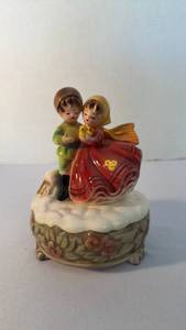 lot 1276 image: Josef Originals 6 inch tall musical Lalas Theme