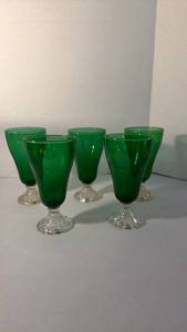 lot 1408 image: Anchor Hocking emerald green glass burple (bubble foot) goblets