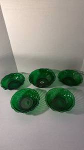 lot 1418 image: Anchor Hocking forest green glass swirl bowls