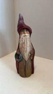 lot 1621 image: Wooden carved Santa 10 inches tall