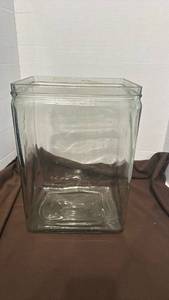 lot 1716 image: vintage rectangular glass battery jar has small crack on bottom but holds water still 14.5 inches tall