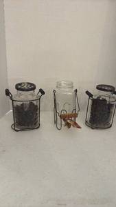 lot 1752 image: Decorative Glass Lanterns with Metal Wire Cages Set