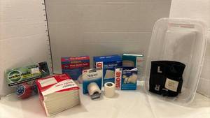lot 1904 image: First Aid supplies