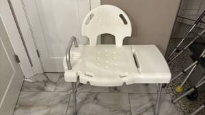 lot 1913 image: Medical Shower Chair with Back Support and Arms