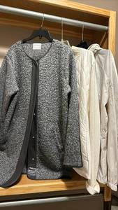 lot 1927 image: Three Ladies Jackets - Size Large